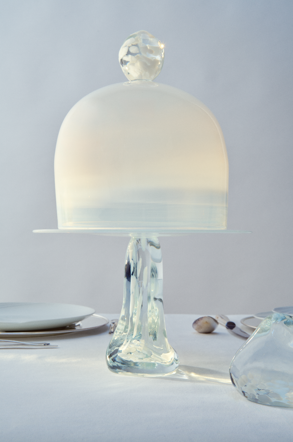 Lily Cake Stand