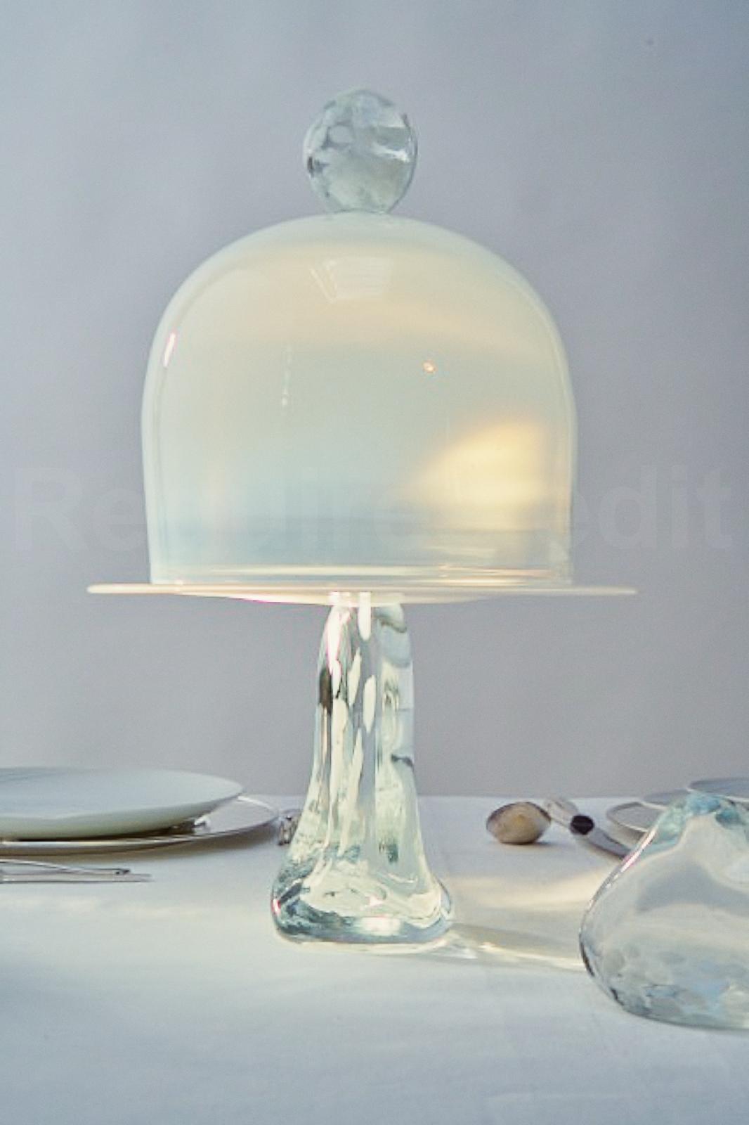 Lily Cake Stand