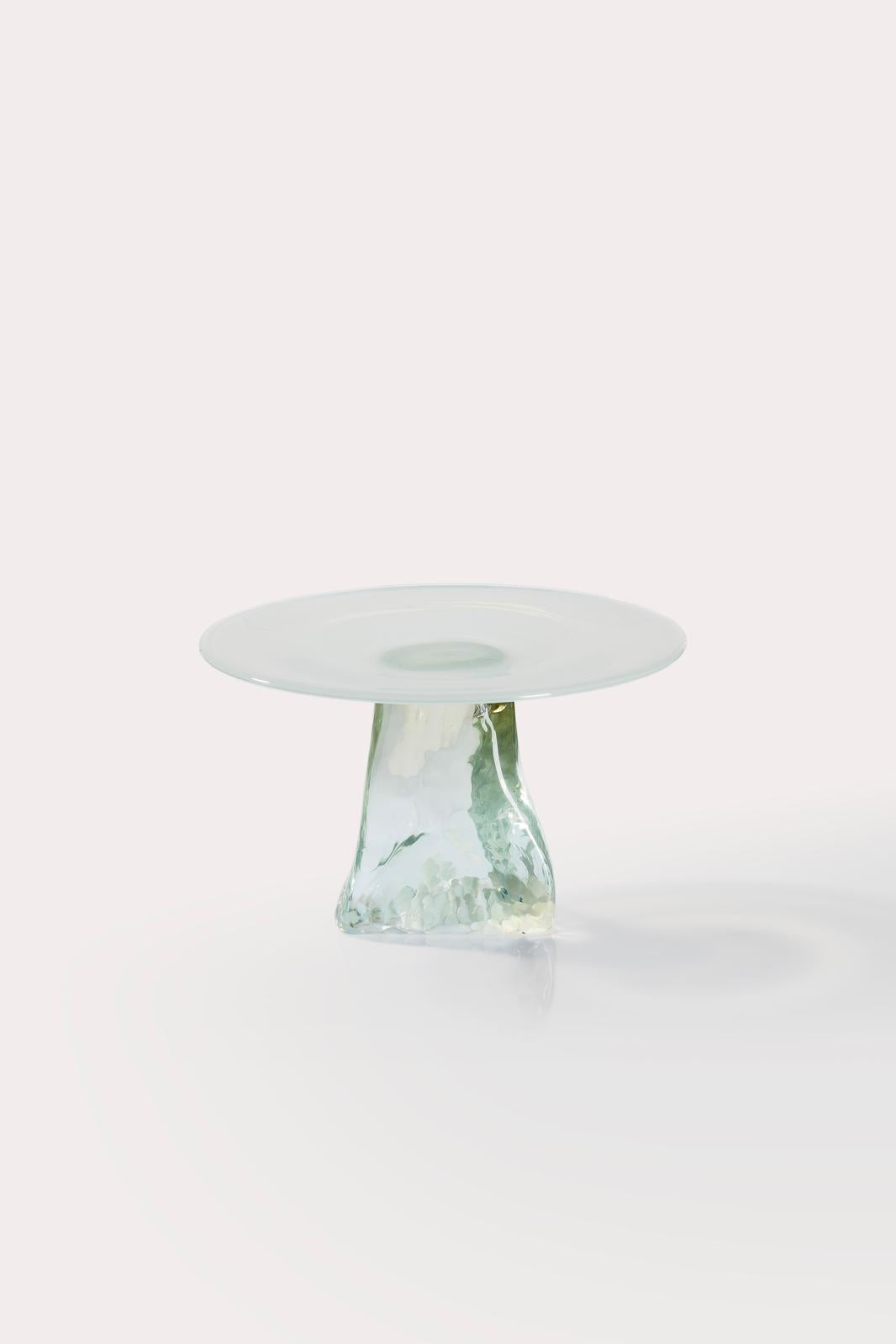 Lily Cake Stand